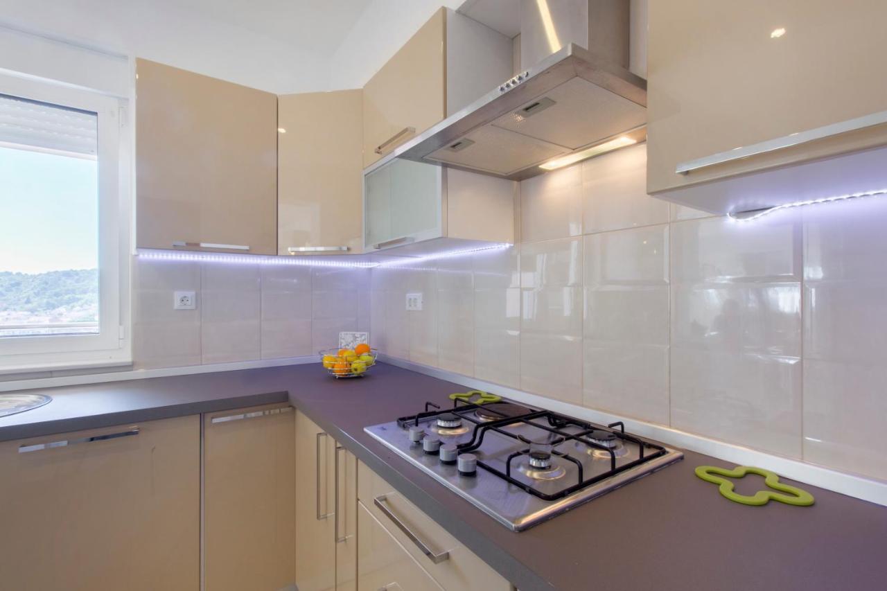 Apartments Matea Tisno Zewnętrze zdjęcie